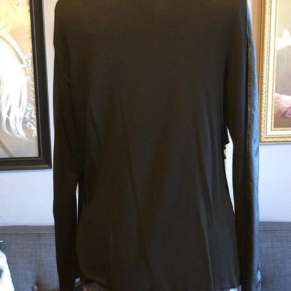 Matty M knit wrap / jacket - Picture 6 of 7